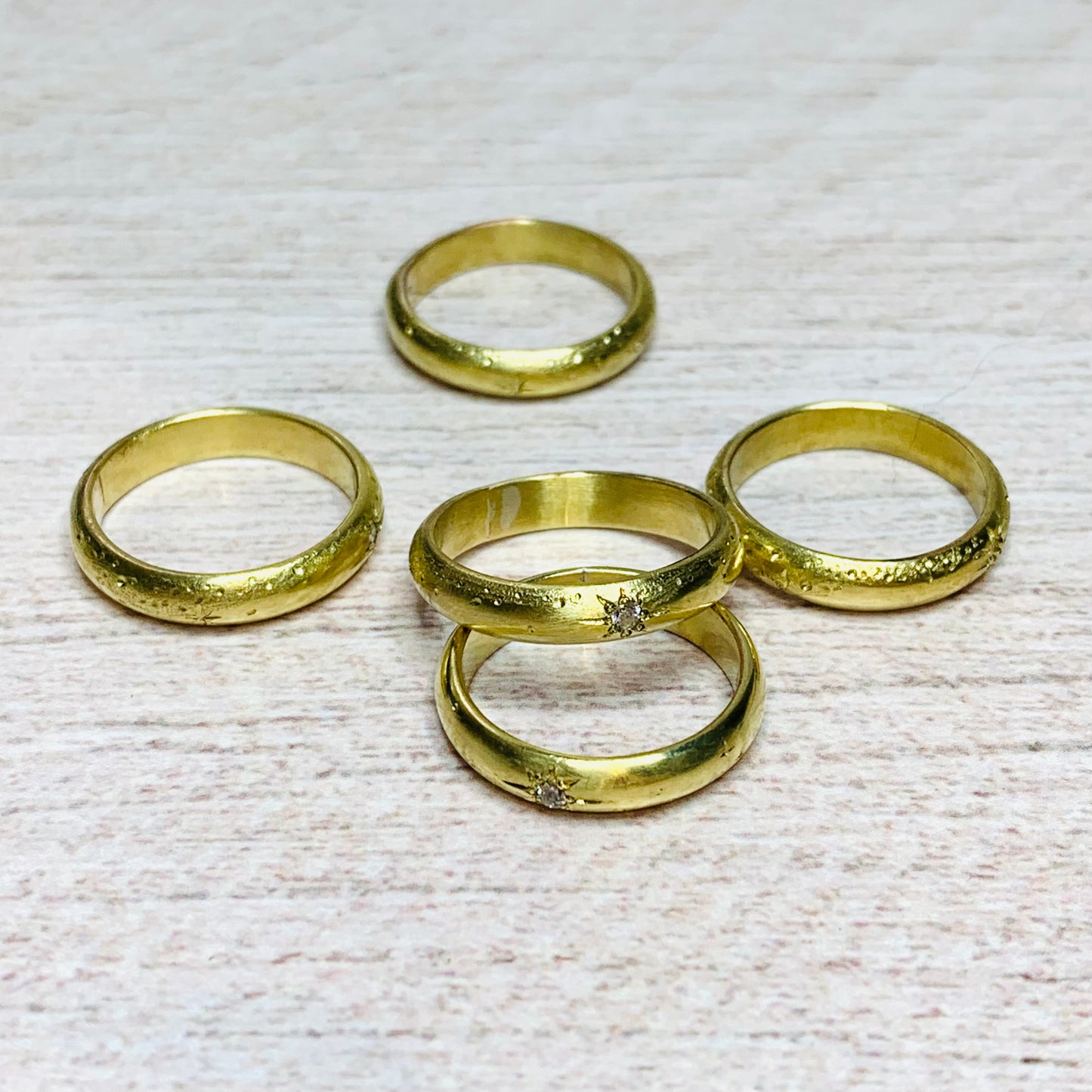 Anillo Noni